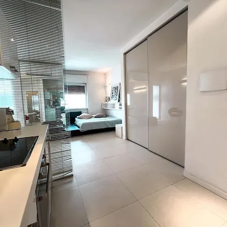 Zagabria Fronte Mare 2piano Rif A772 Apartment